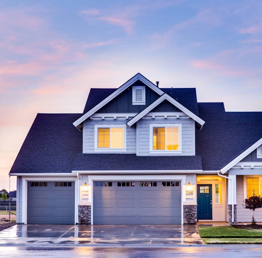 Licensed and insured painters from JS & EH Contracting delivering high-quality workmanship and customer satisfaction across Delaware.